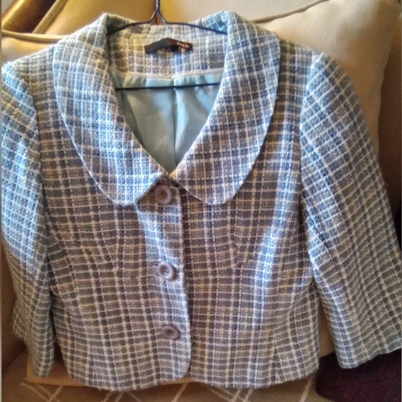 Spring  jacket - Picture 1 of 2